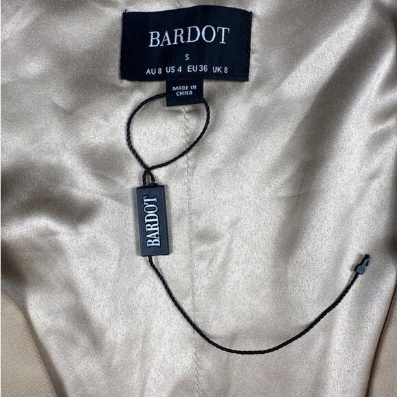 Bardot - Callista Vest in Tan Brown - Picture 2 of 4